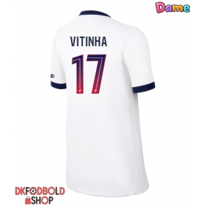 Paris Saint-Germain Vitinha #17 Udebanetrøje Dame 2026-27 Kort ærmer Paris Saint-Germain Vitinha #17 Udebanetrøje Dame 2026-27 Kort ærmer